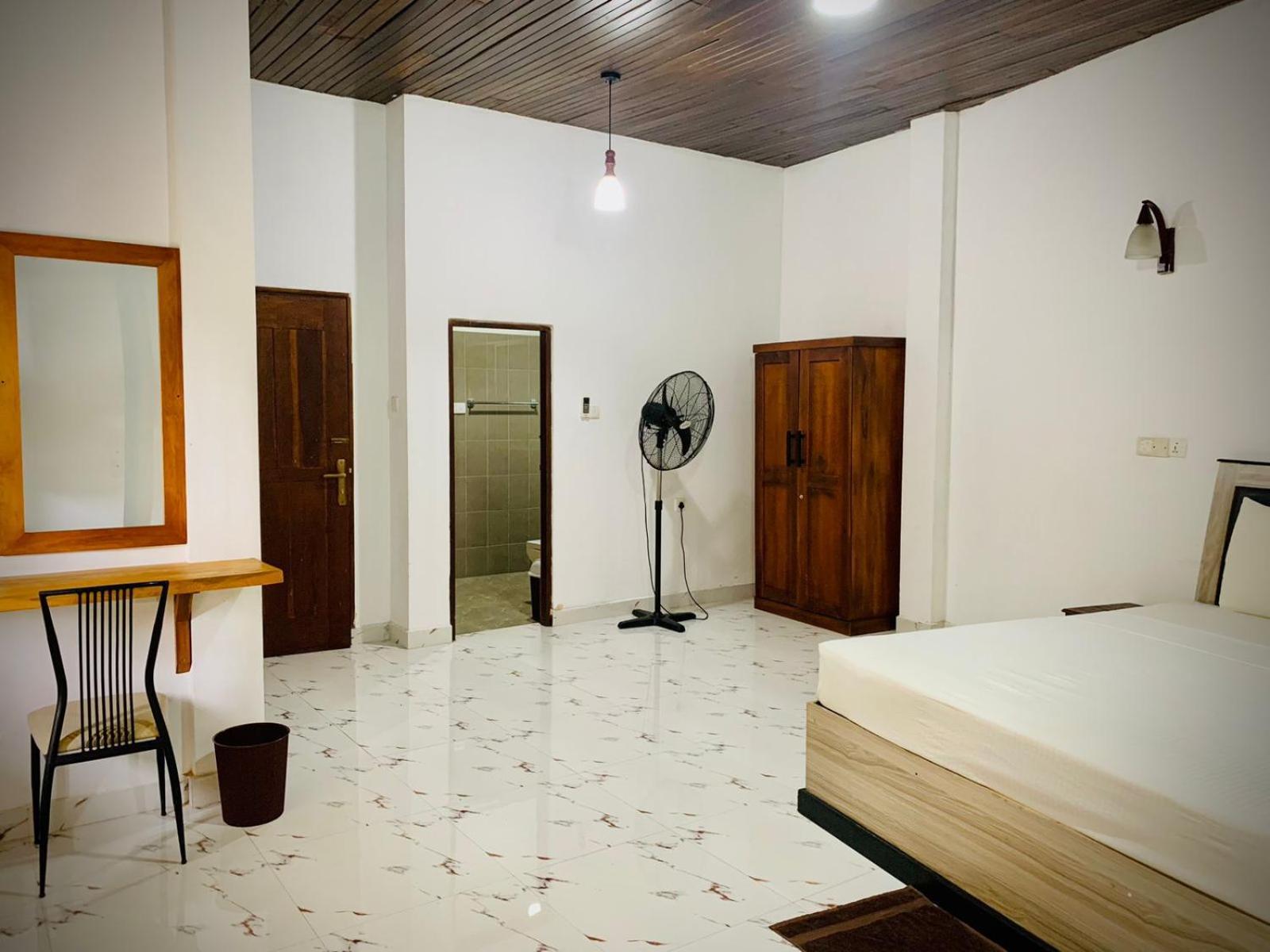 Elepath Lodge- Pinnawala Пиннавела Экстерьер фото